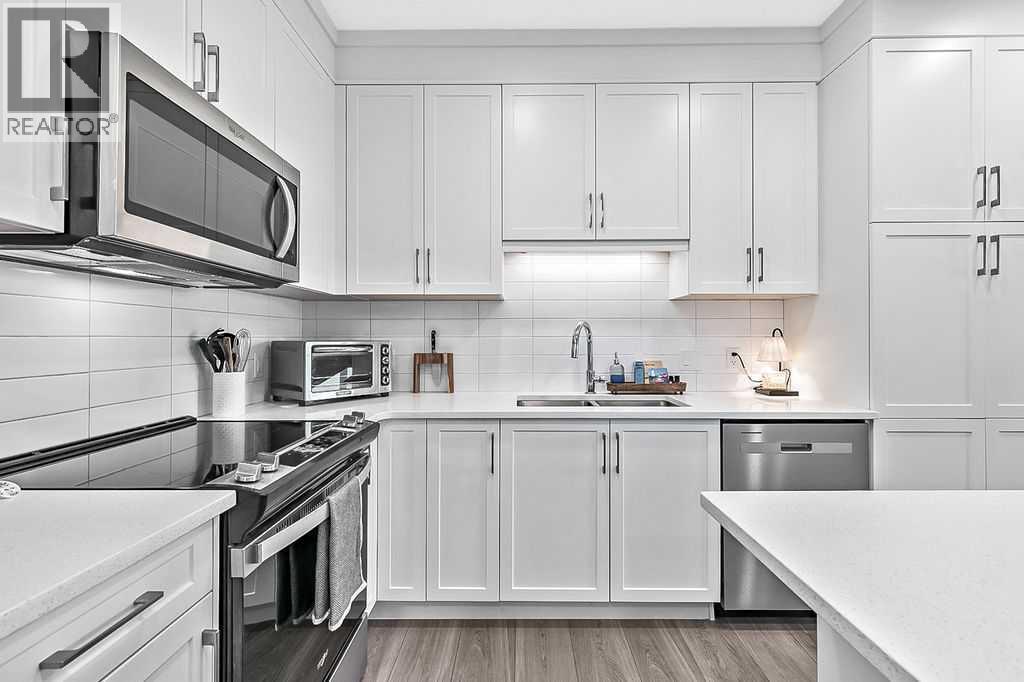 #302 8355 19 Avenue SW - 9