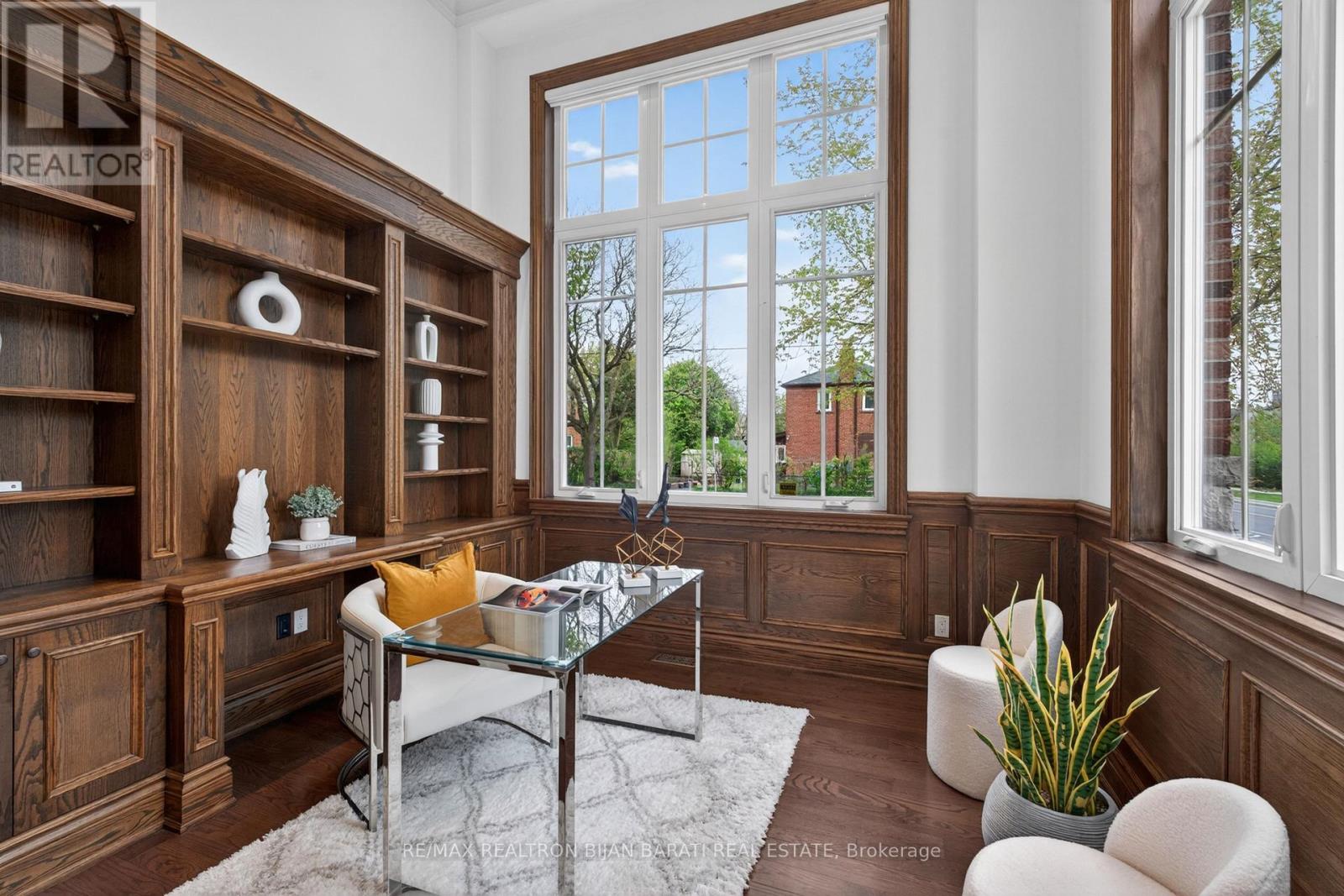 122 HOLMES AVENUE - 23