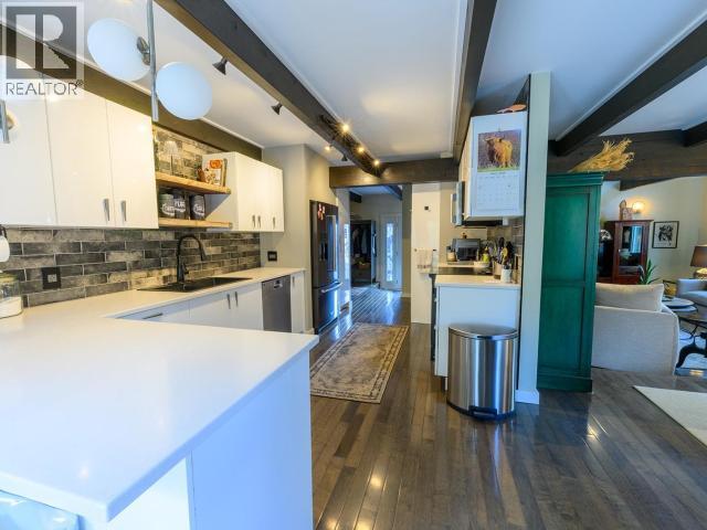 Property photo 37