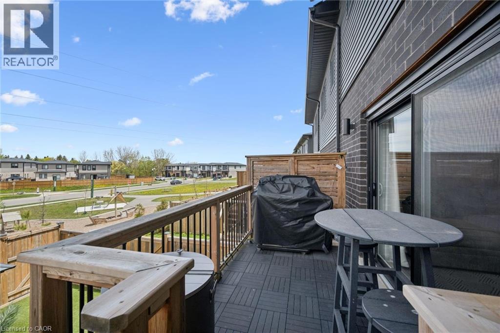 907 ROBERT FERRIE Drive - 34