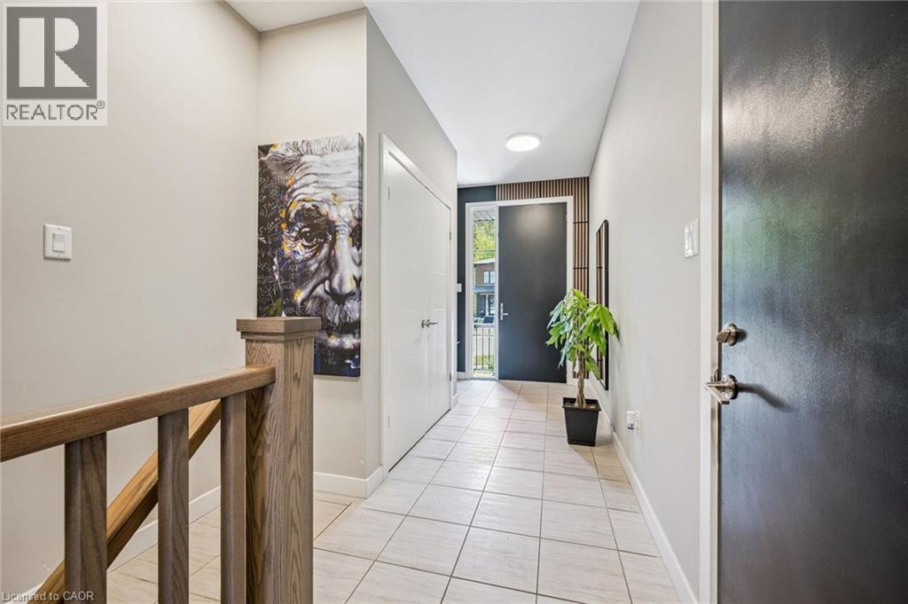 907 ROBERT FERRIE Drive - 4