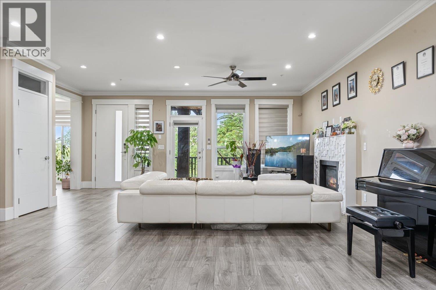 10166 JACKSON ROAD, Maple Ridge