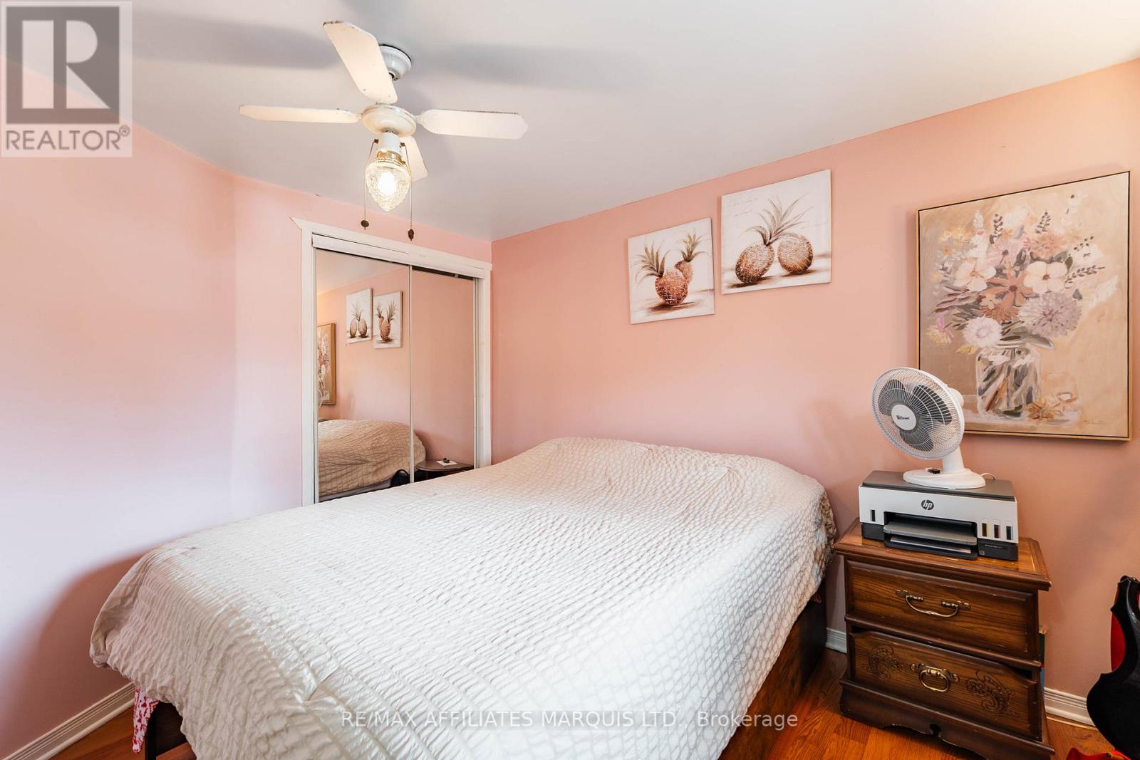 163 MILITARY ROAD N - 33
