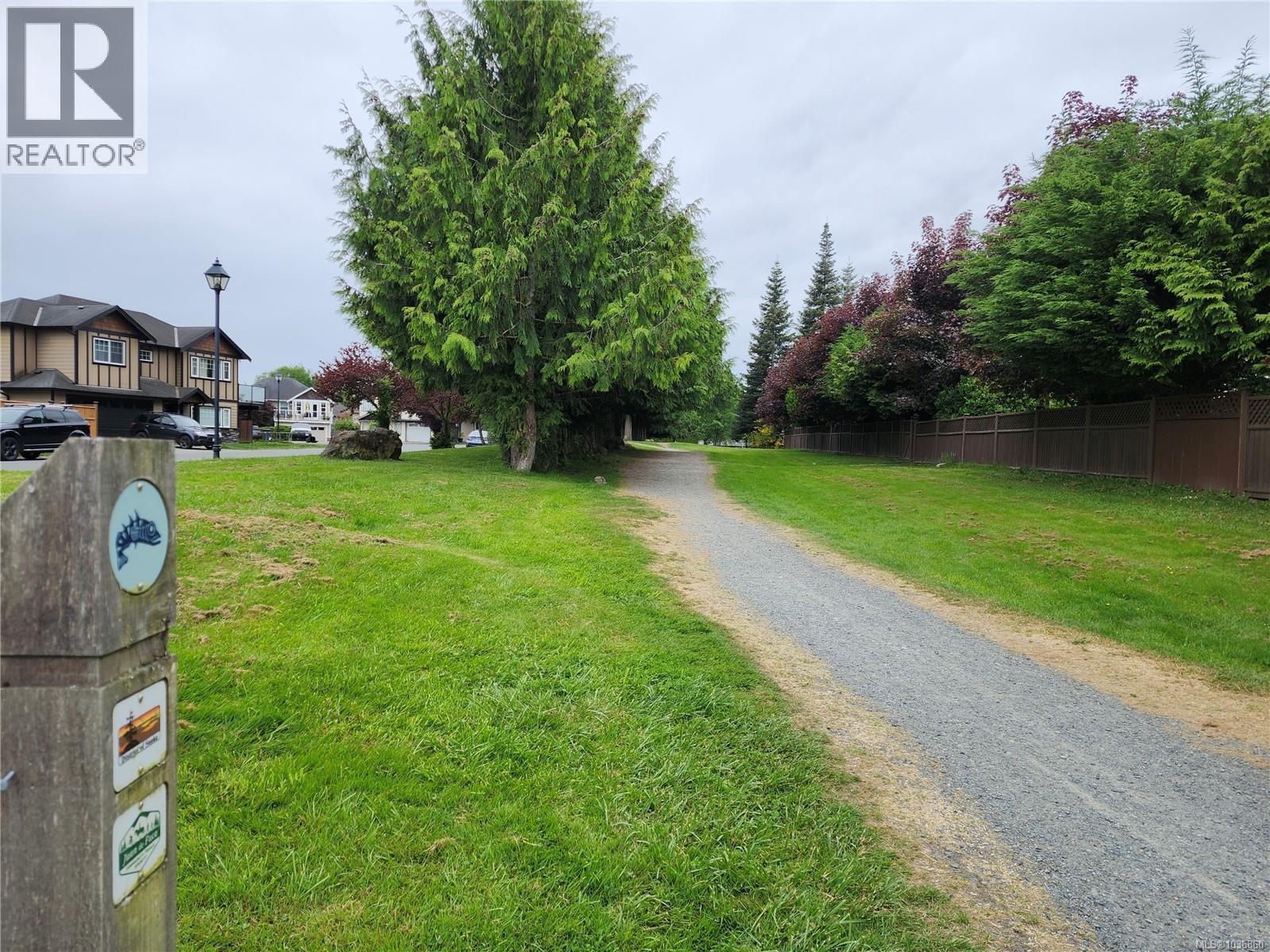 #121 6591 Arranwood Dr - 45