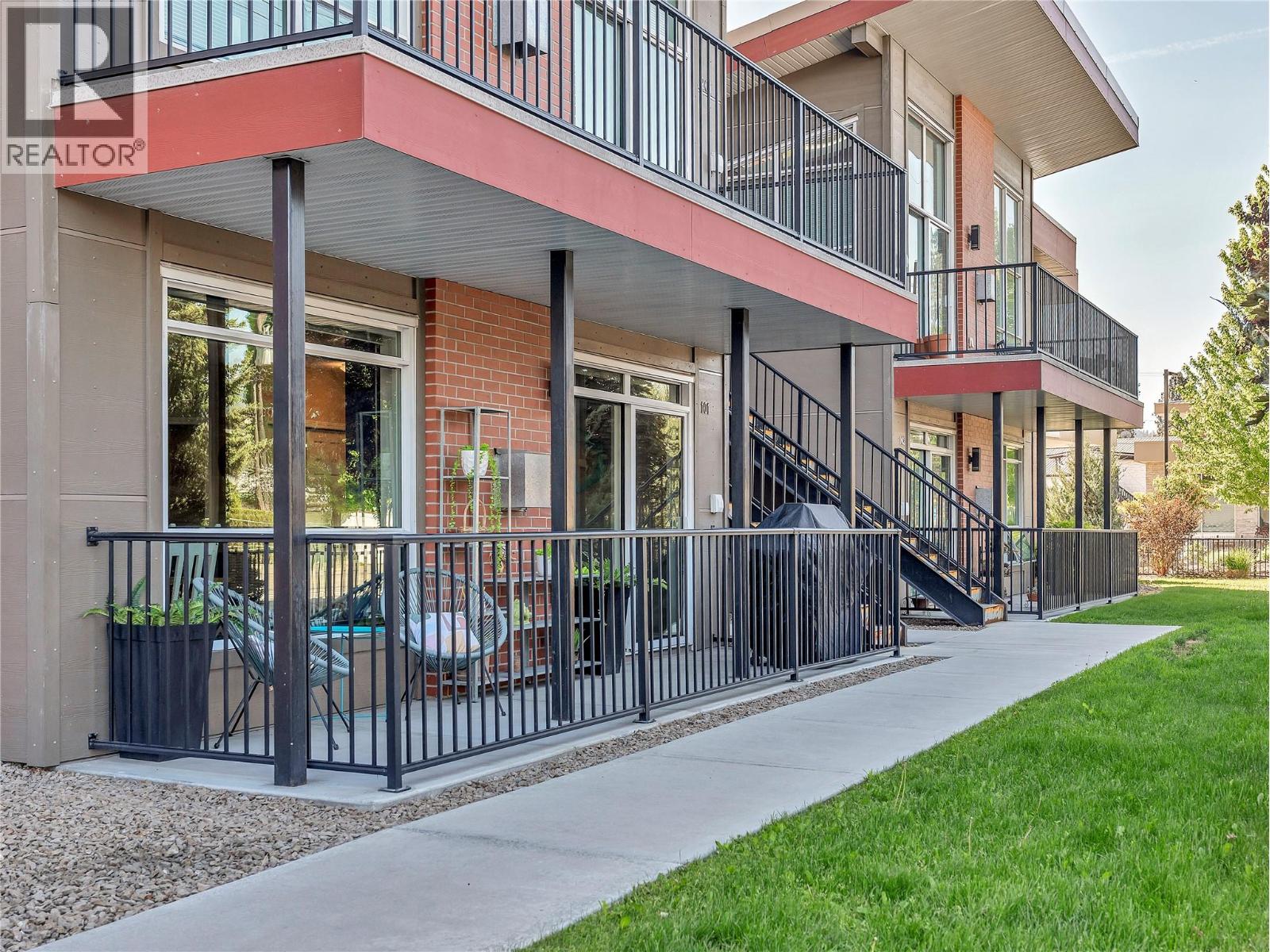 #101-3388 SKAHA LAKE Road, Penticton