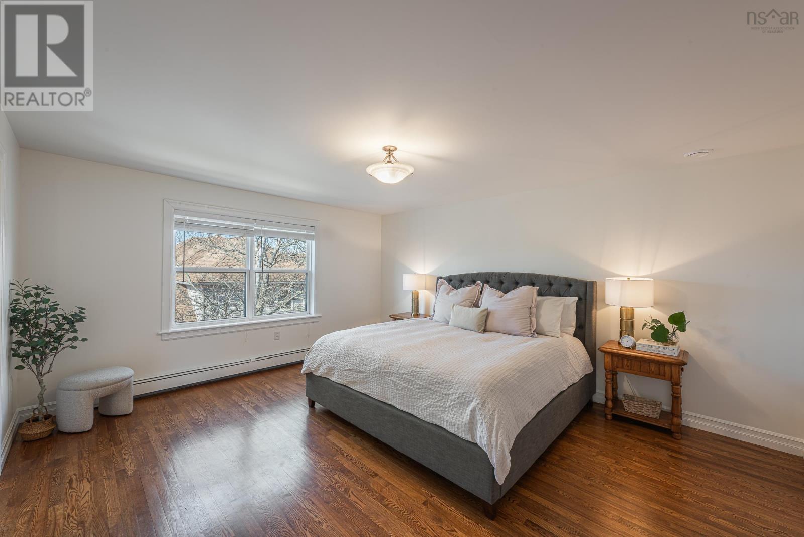 48 Castlepark Grove - 20
