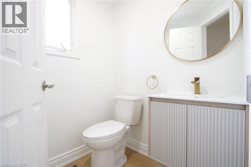 1114 LINDSAY Drive, Oakville, Ontario, L6M3B4 — Photo 19