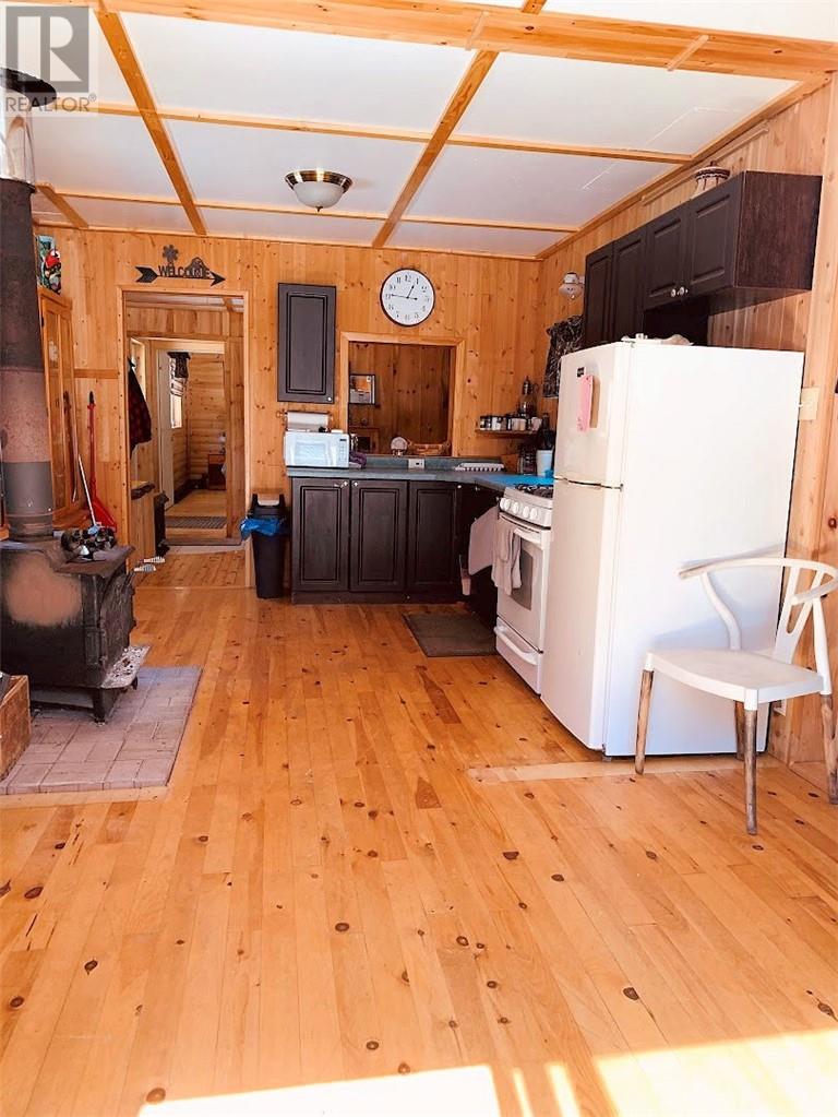 163 Checkerboard Lane - Image 2