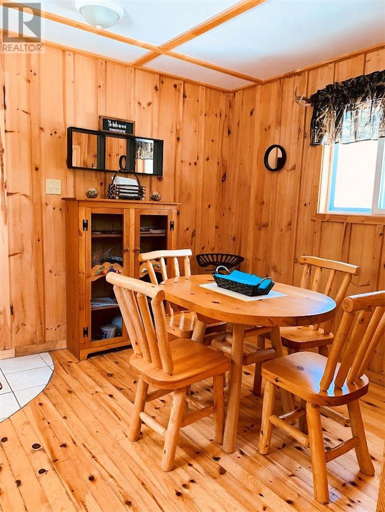 163 Checkerboard Lane - Image 3