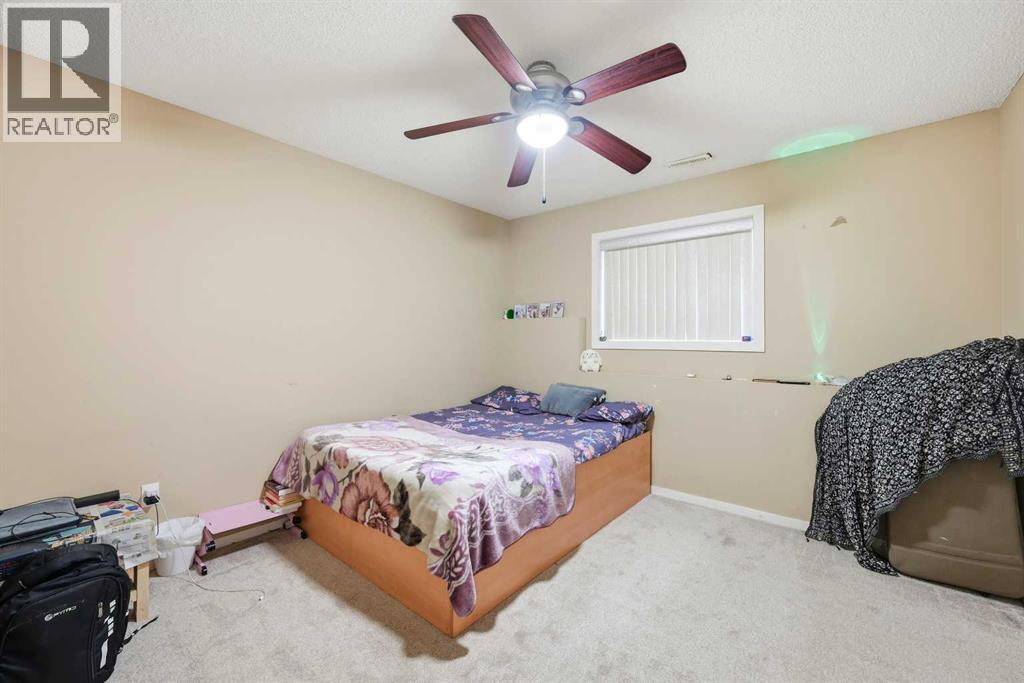 81 Saddlemont Road NE - 34