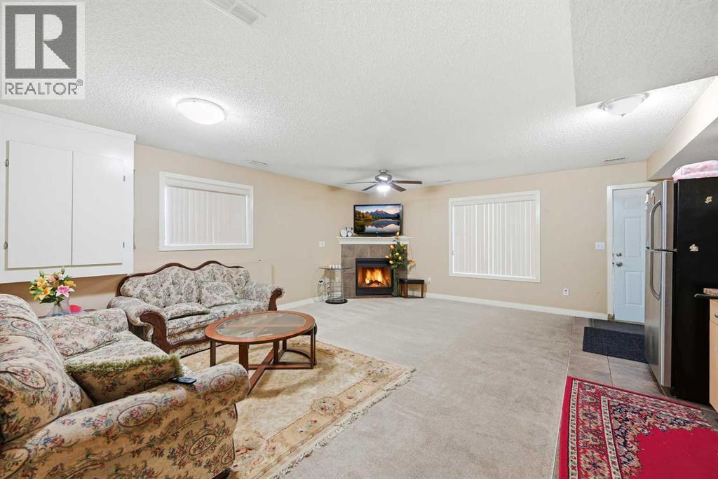 81 Saddlemont Road NE - 28