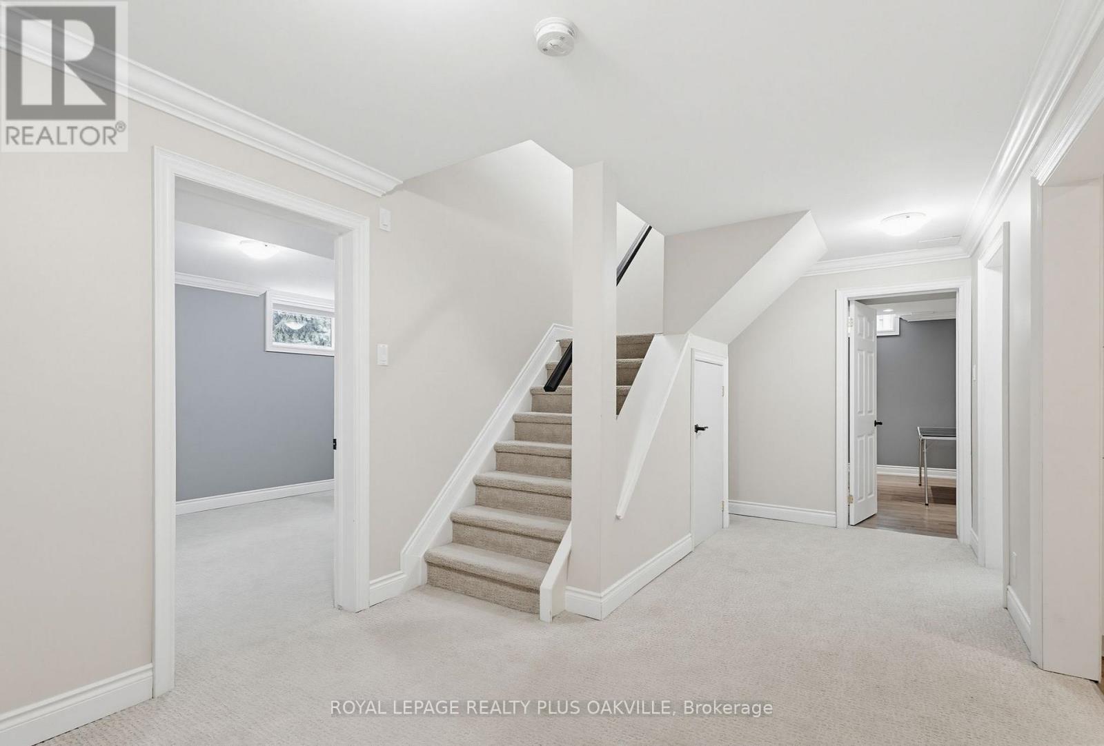 67 HONEYSUCKLE CRESCENT - 35