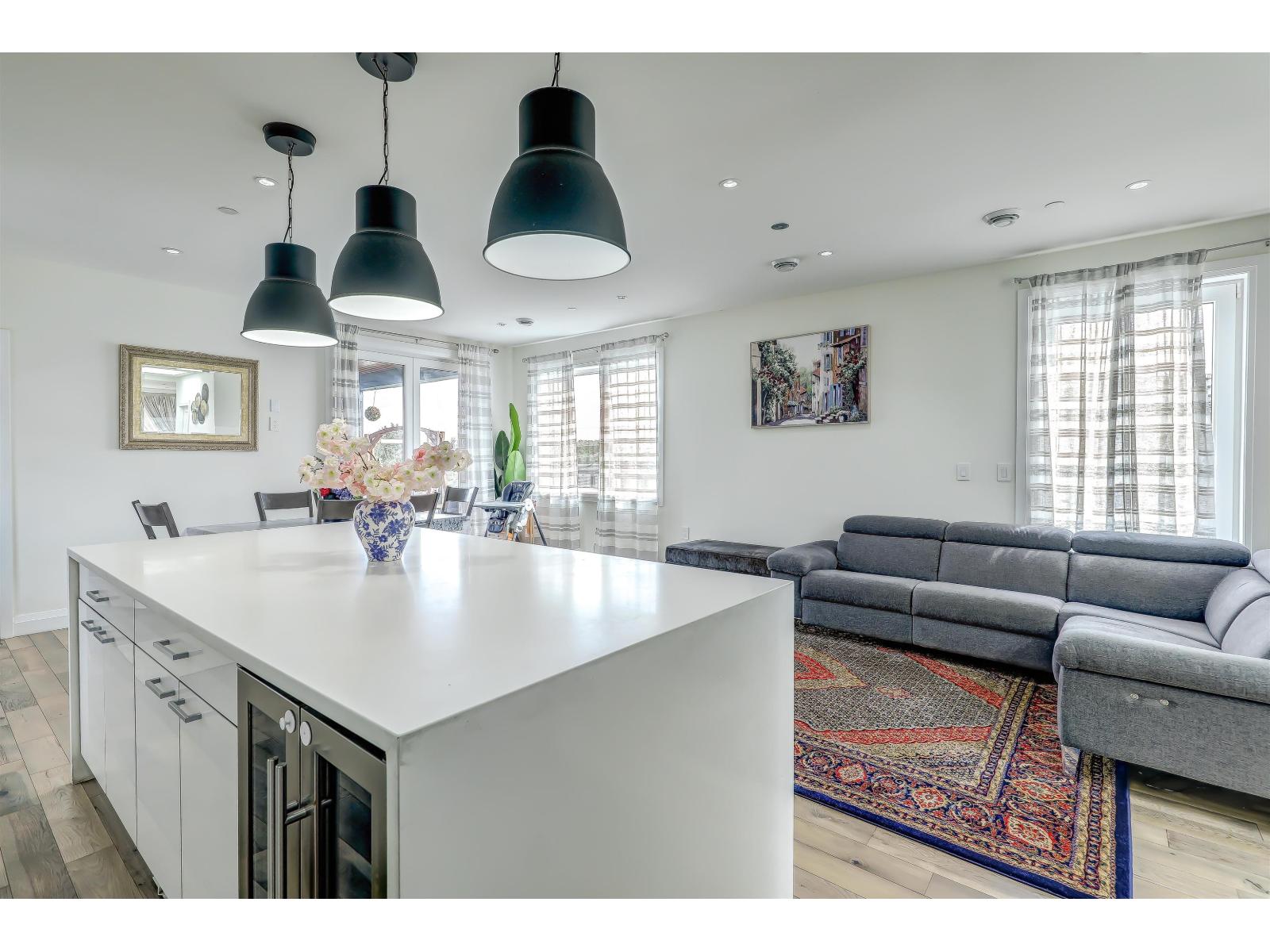 958 KEIL STREET, White Rock