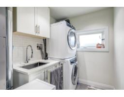 958 Keil Street, White Rock, BC V4B4V7 Photo 23