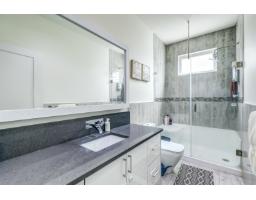 958 Keil Street, White Rock, BC V4B4V7 Photo 18