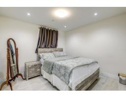 958 Keil Street, White Rock, BC V4B4V7 Photo 32