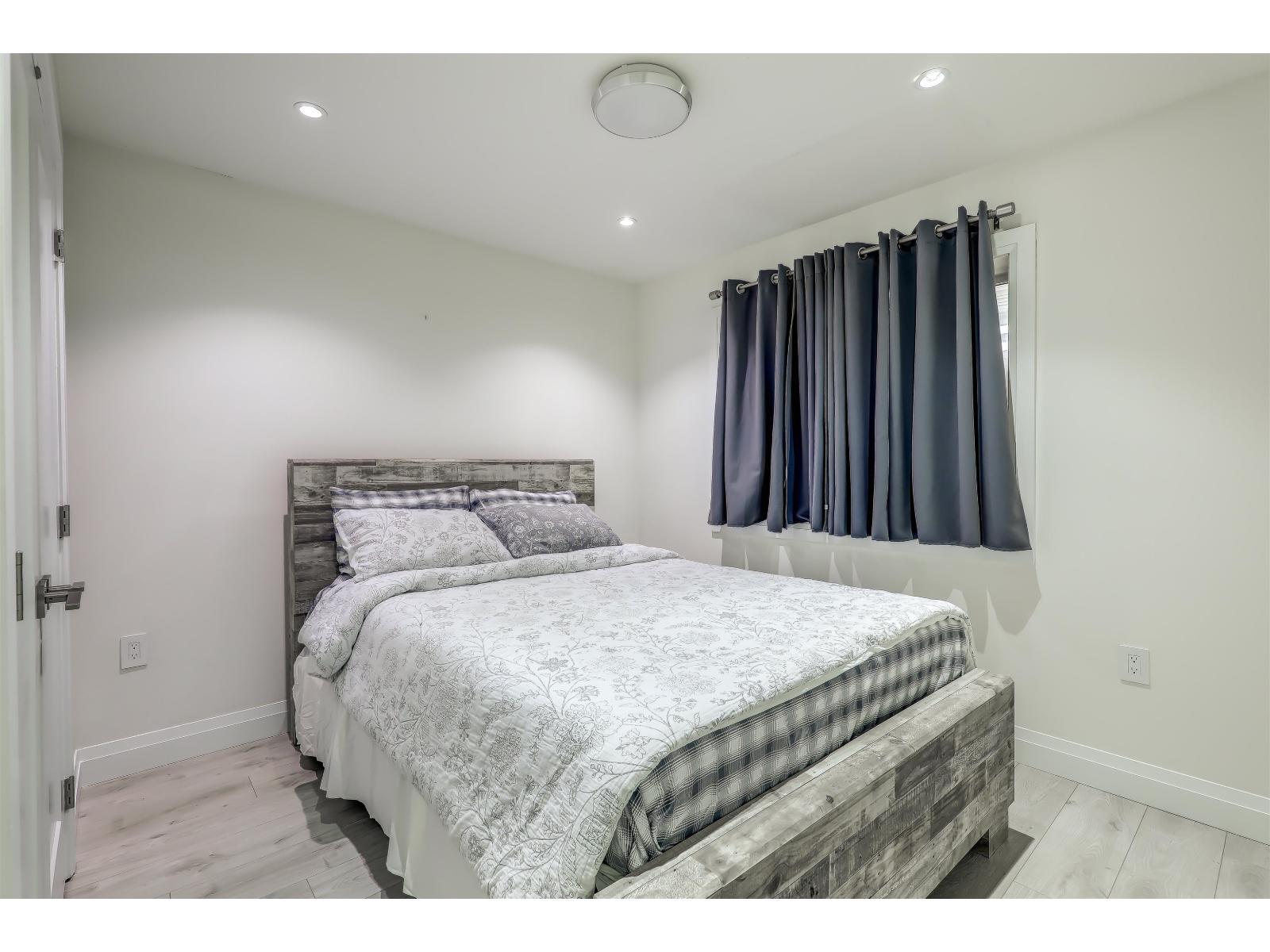 958 KEIL STREET, White Rock