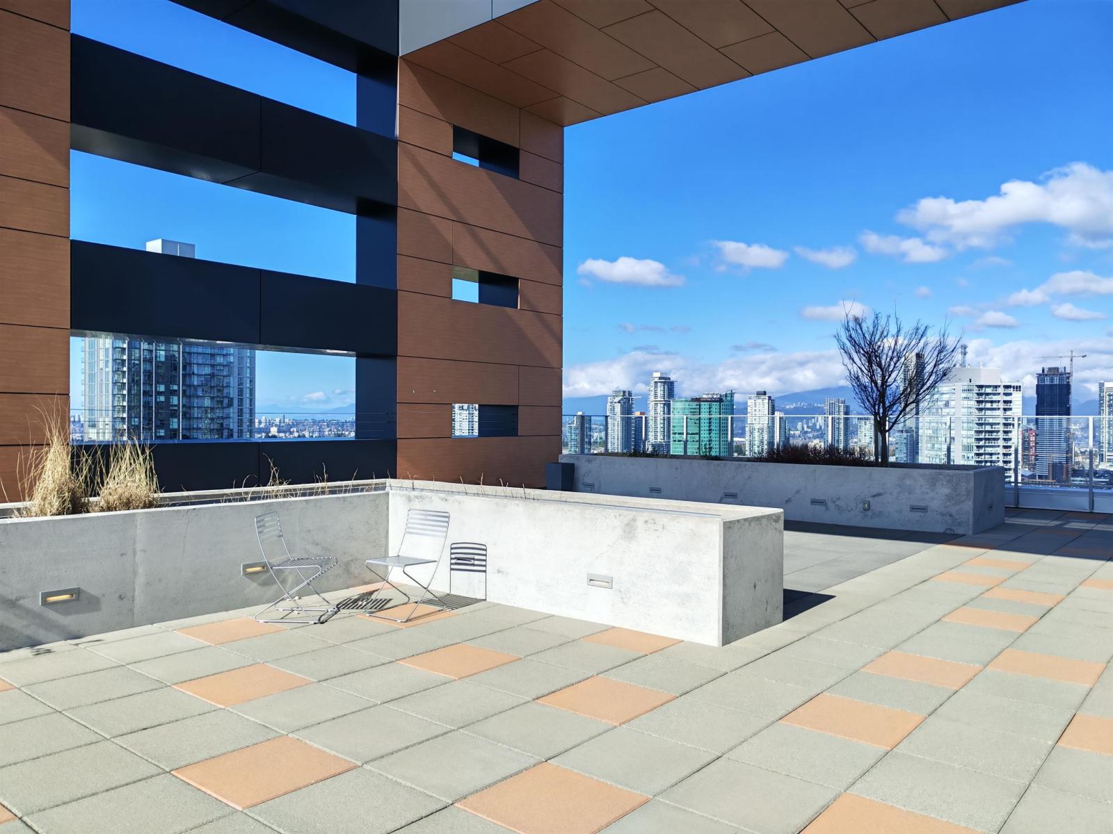 2609 13655 FRASER HIGHWAY, Surrey