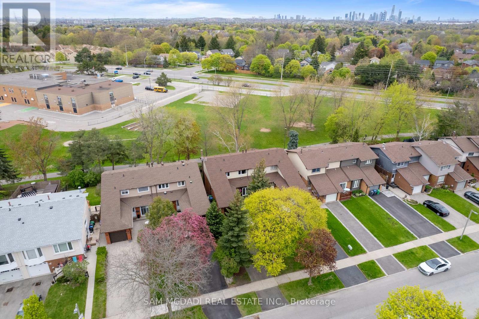 4235 PHEASANT RUN - 35