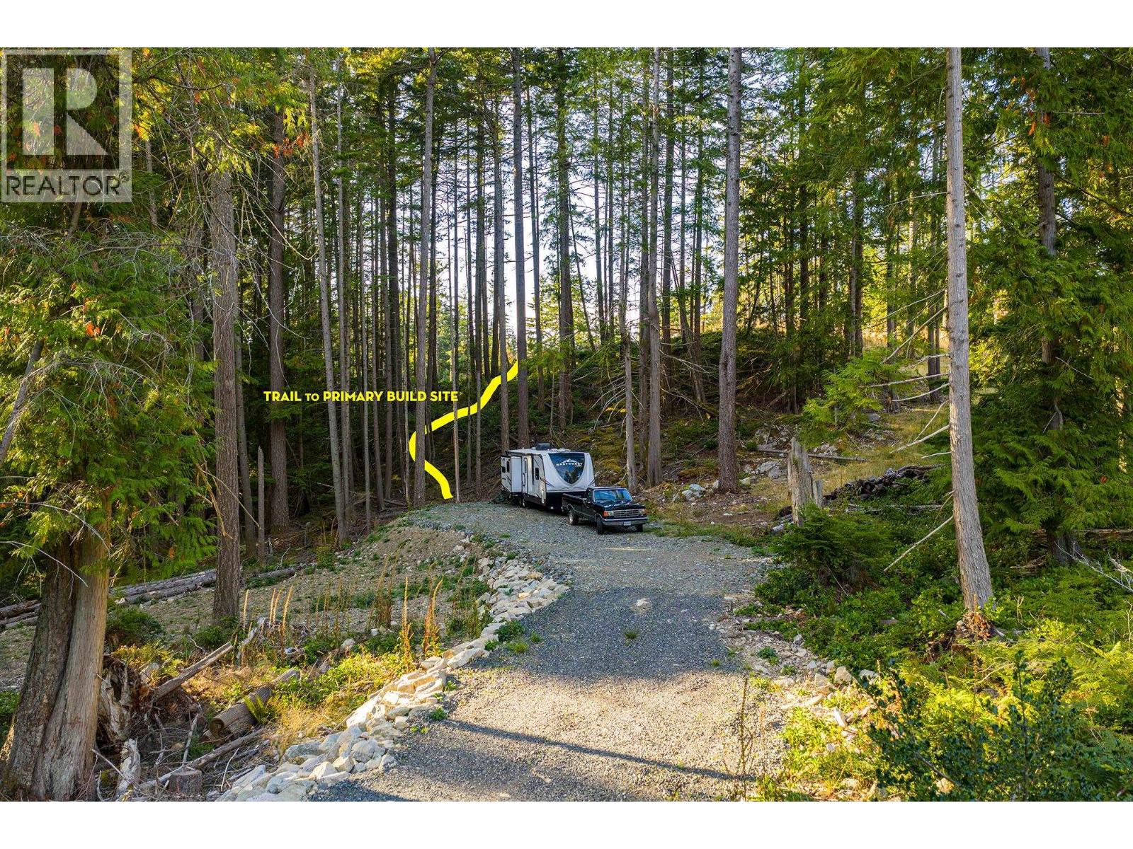 Vacant Land in Bowen Island - Image 14