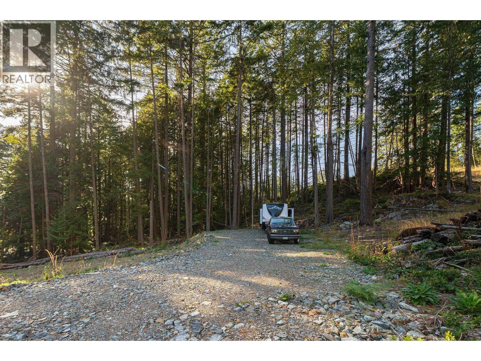 Vacant Land in Bowen Island - Image 16