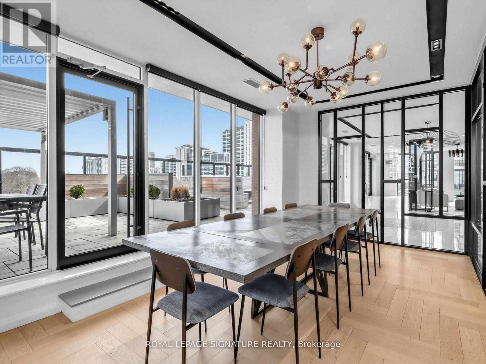 #PH6 1 BELSIZE DRIVE - 35