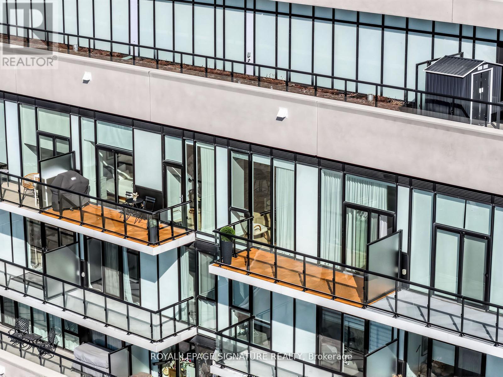 #PH6 1 BELSIZE DRIVE - 45