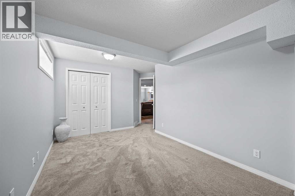187 West Lakeview Circle - 33