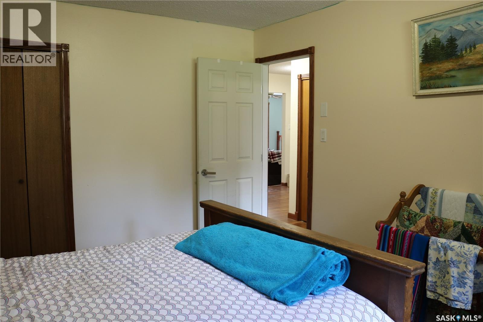 211 Pipestone AVENUE - 30