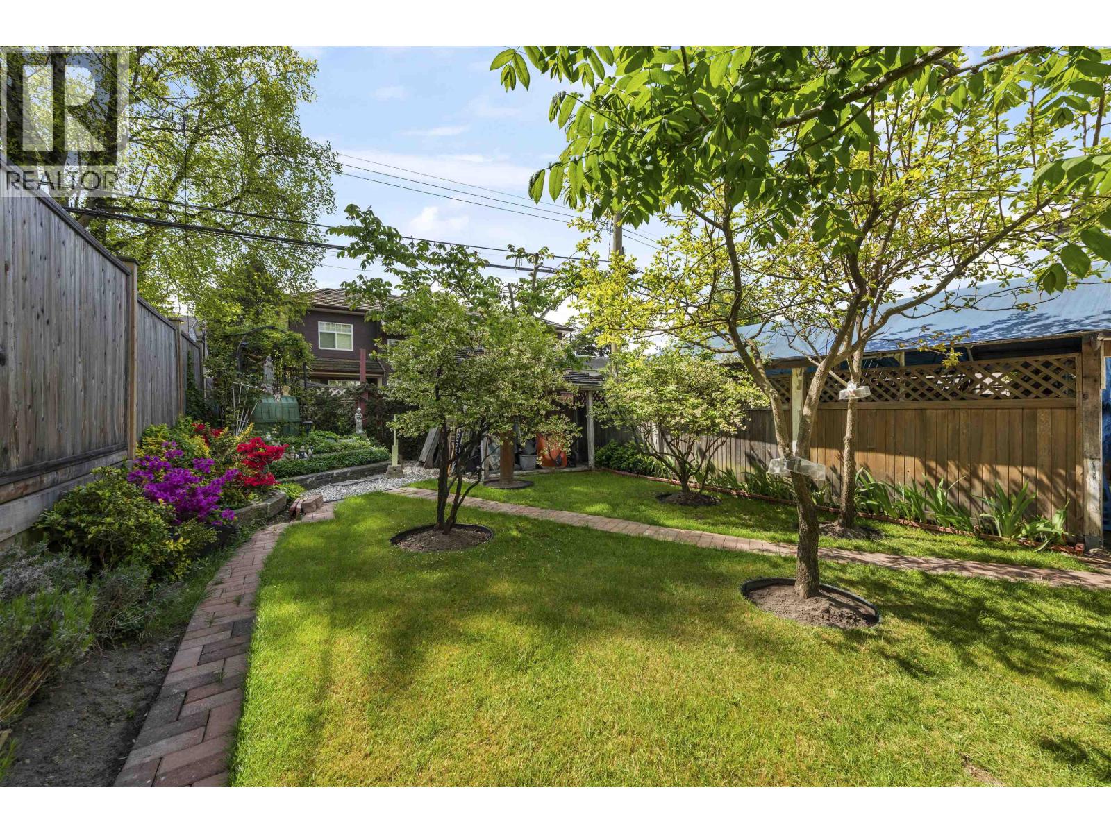 4 Bed, 2 Bath House for Sale in Richmond – 11620 WILLIAMS ROAD, Richmond - Image 30