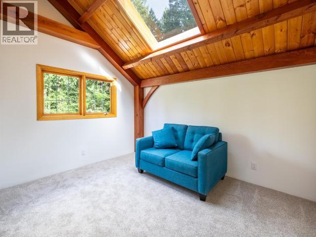 2551 WILCOX ROAD - 33