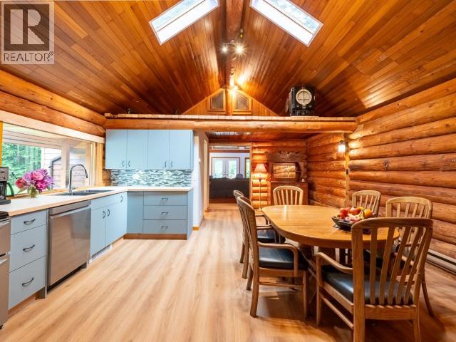 2551 WILCOX ROAD - 19