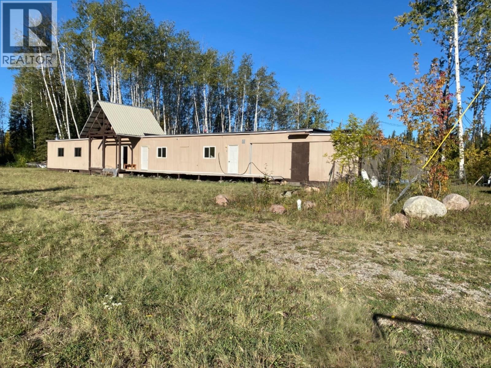 #MILE 317 LIARD HIGHWAY - Image 3