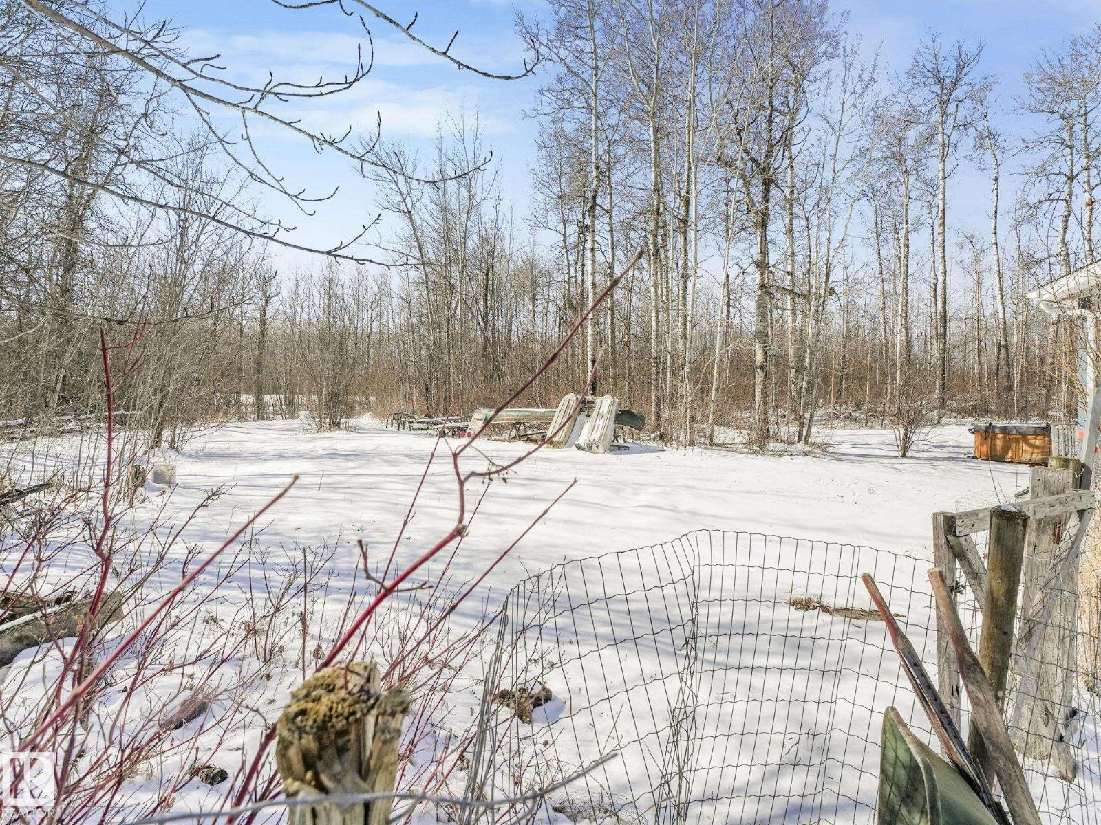 #17 2120 TWP ROAD 565 - 8