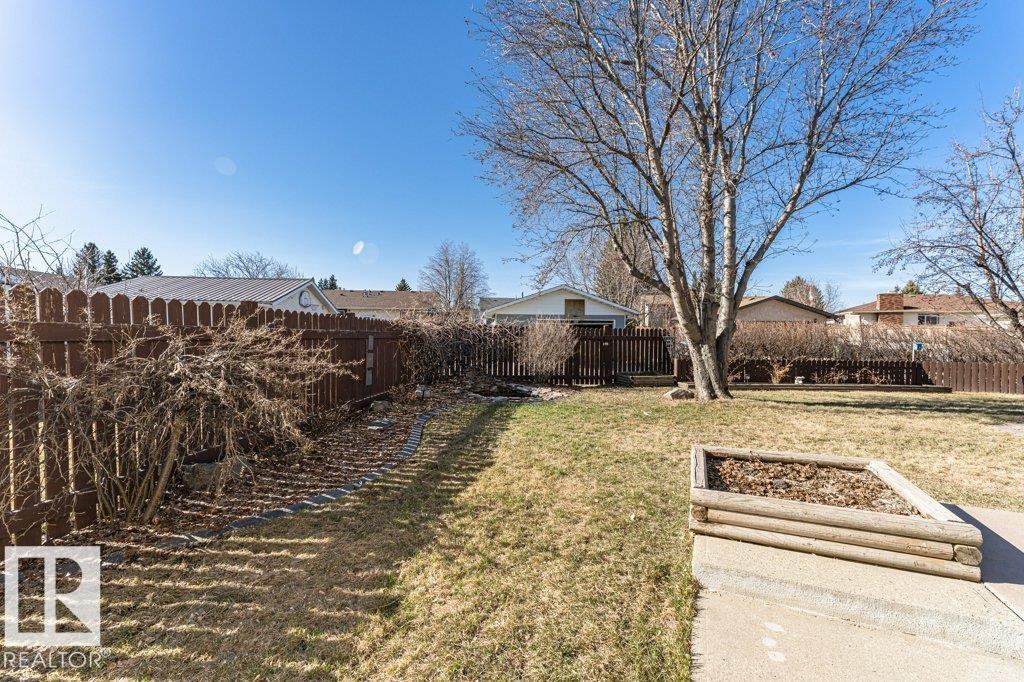 1727 65 ST NW - 50