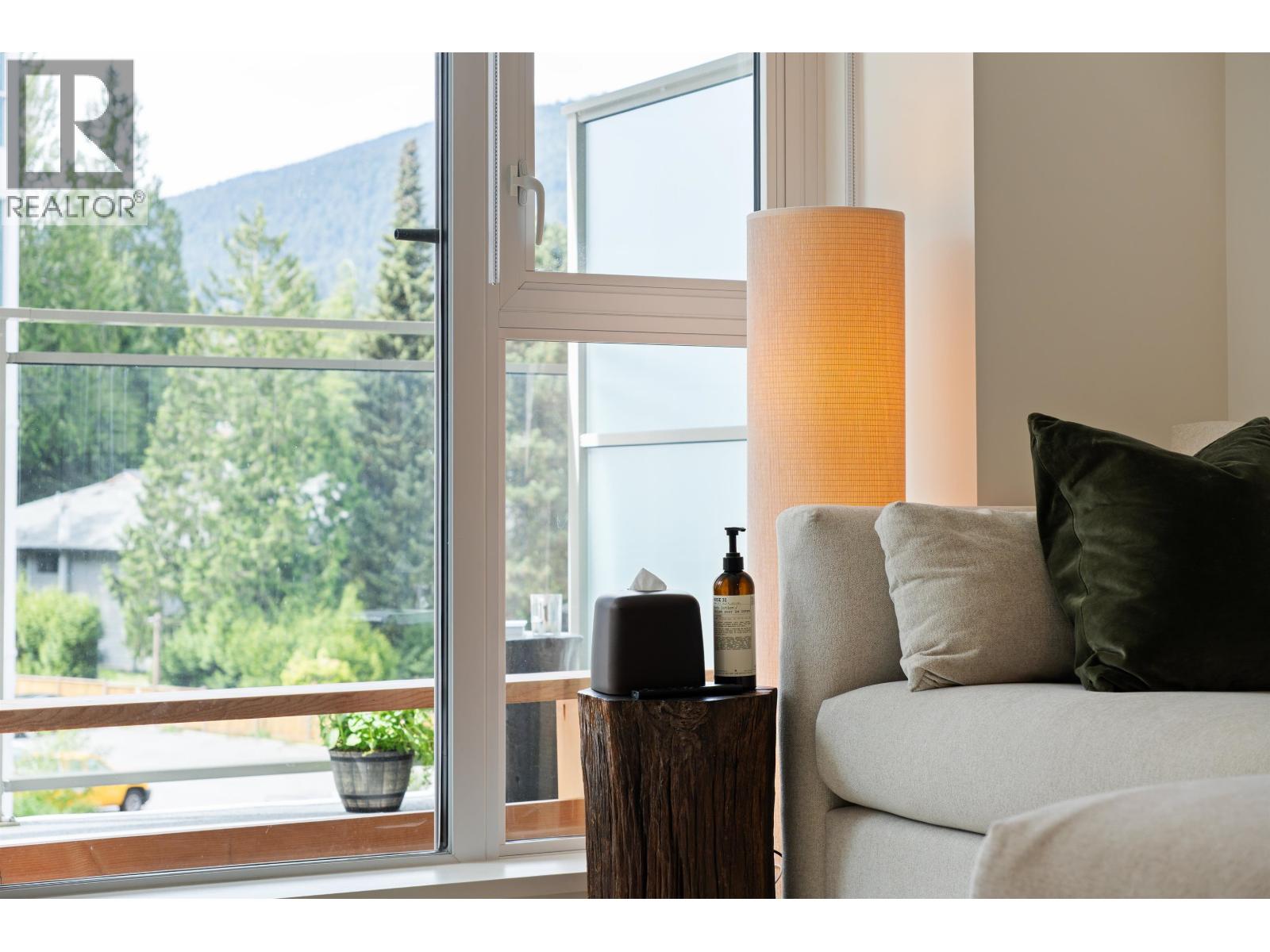 505 2385 EMERY COURT, North Vancouver
