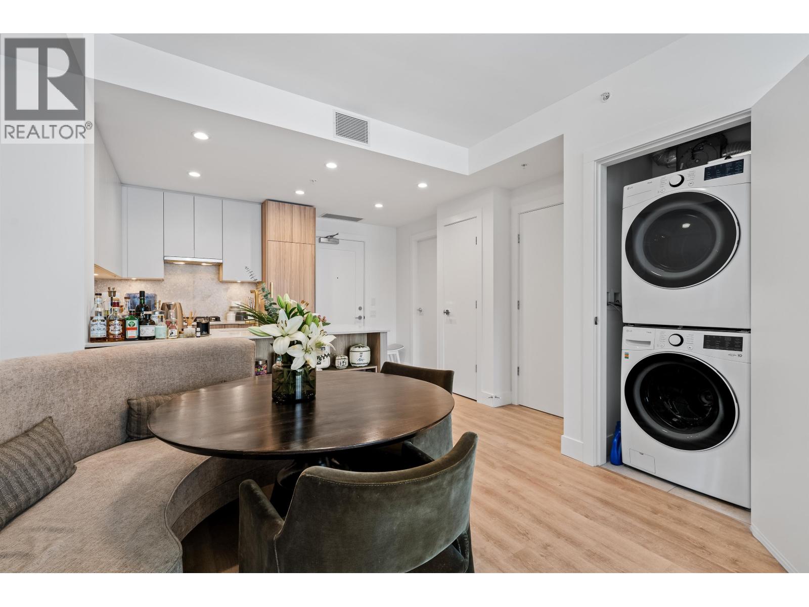505 2385 EMERY COURT, North Vancouver