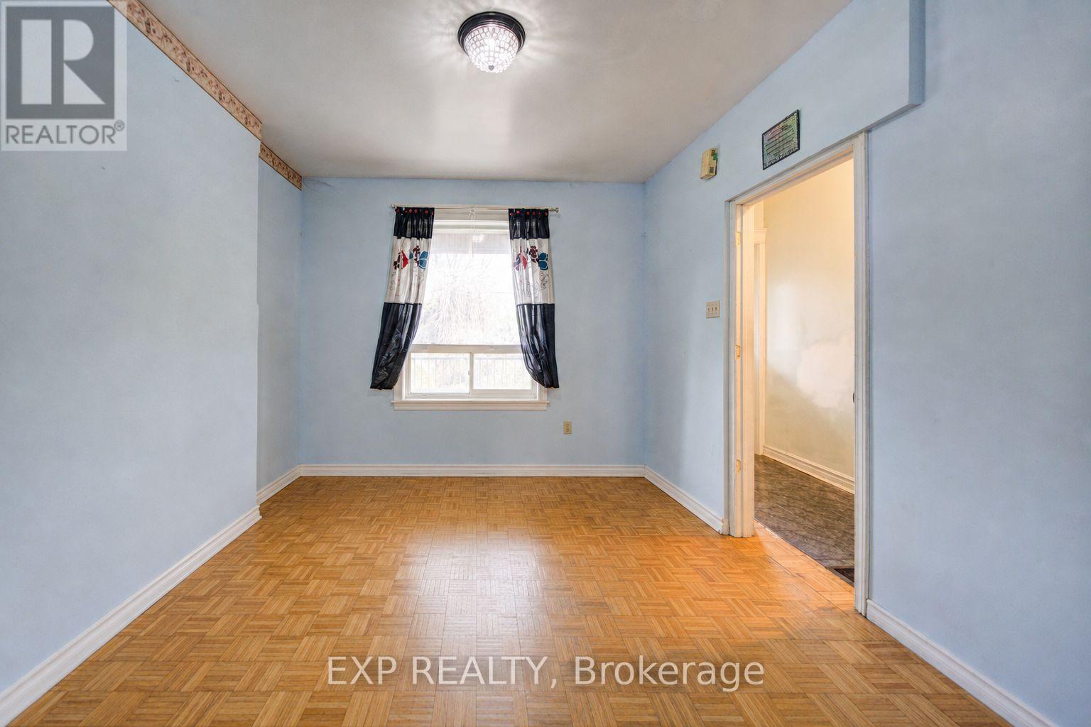 170 WALLACE AVENUE - 6