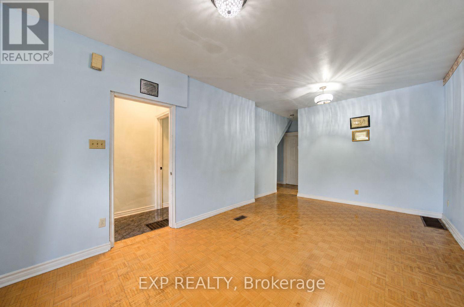 170 WALLACE AVENUE - 8