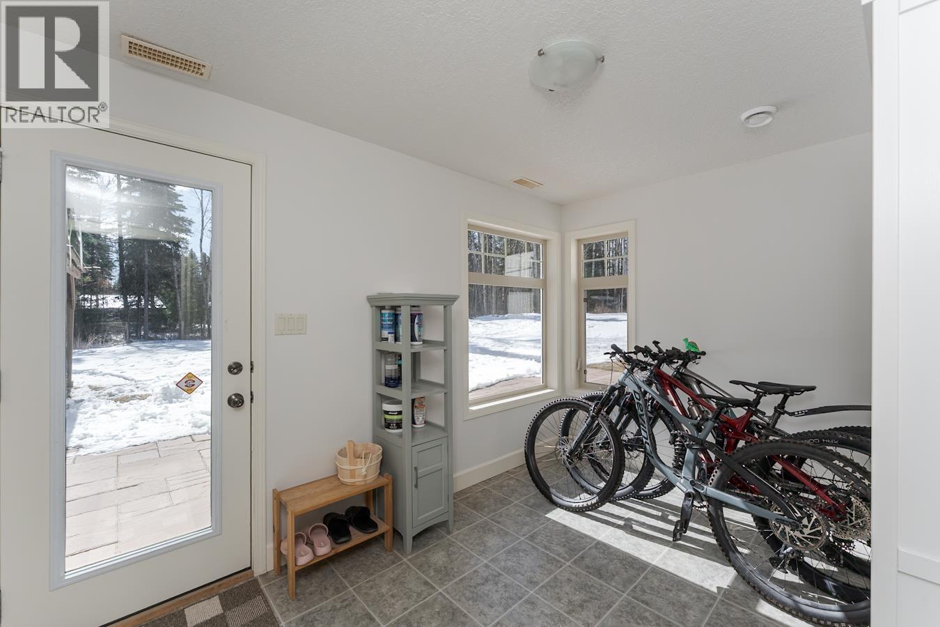 422 WILLMANN ROAD - 36