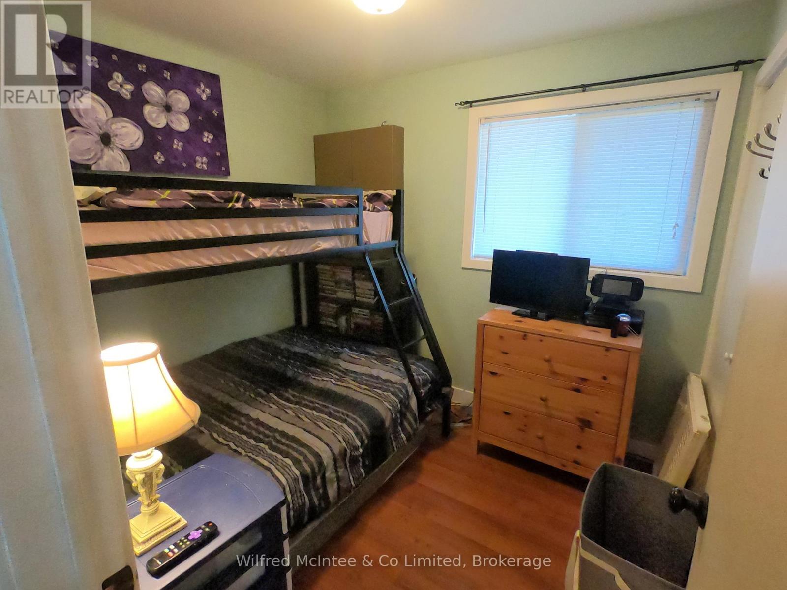 199 THOMPSON AVENUE - 11