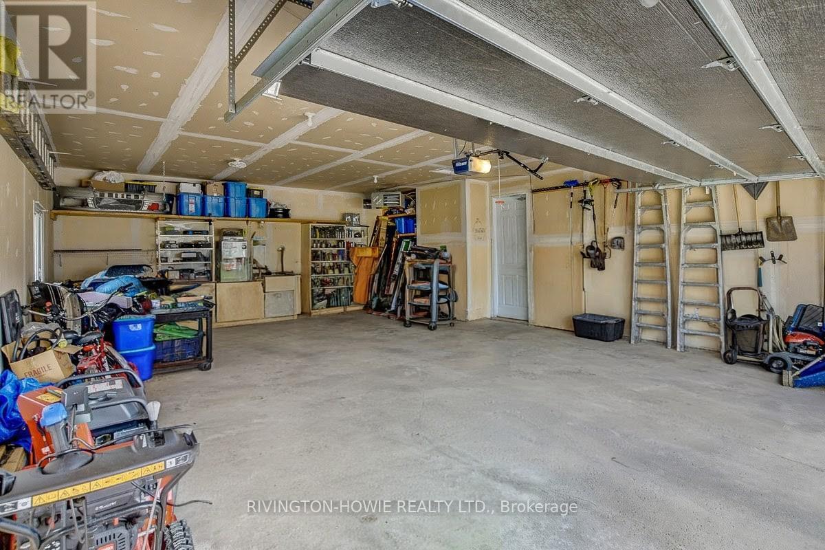 1757 CELINE STREET - 33