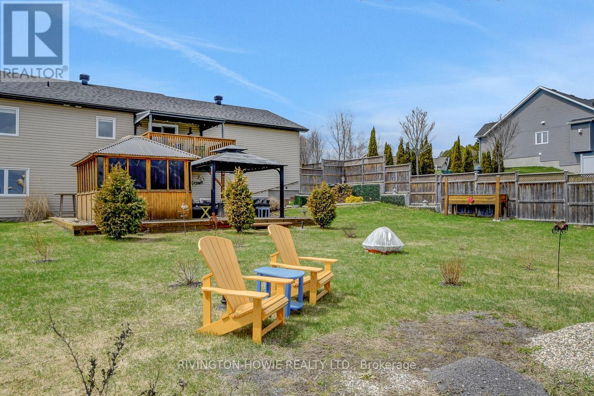 1757 CELINE STREET - 39