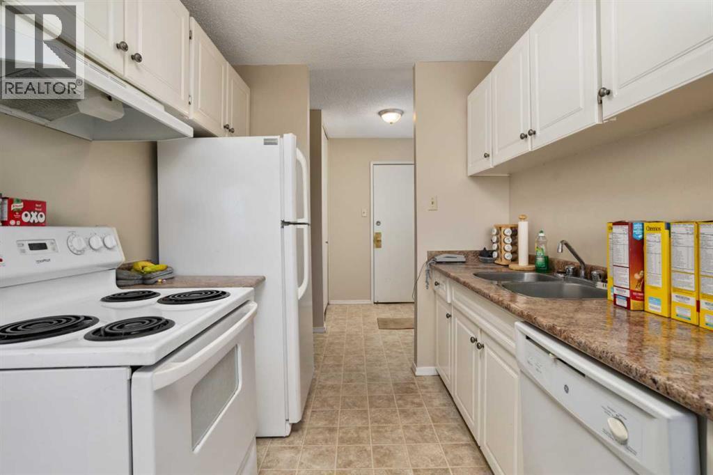 #208 4501 51 Street - 2