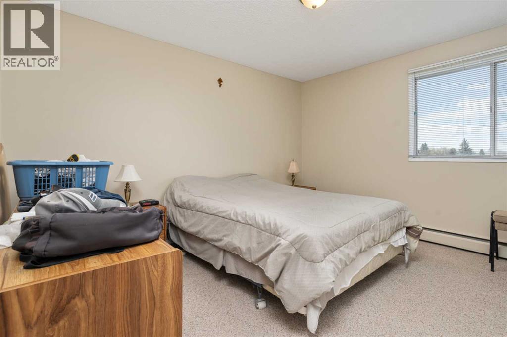 #208 4501 51 Street - 8