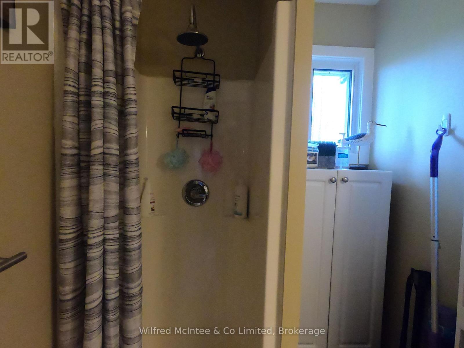 199 THOMPSON AVENUE - 13