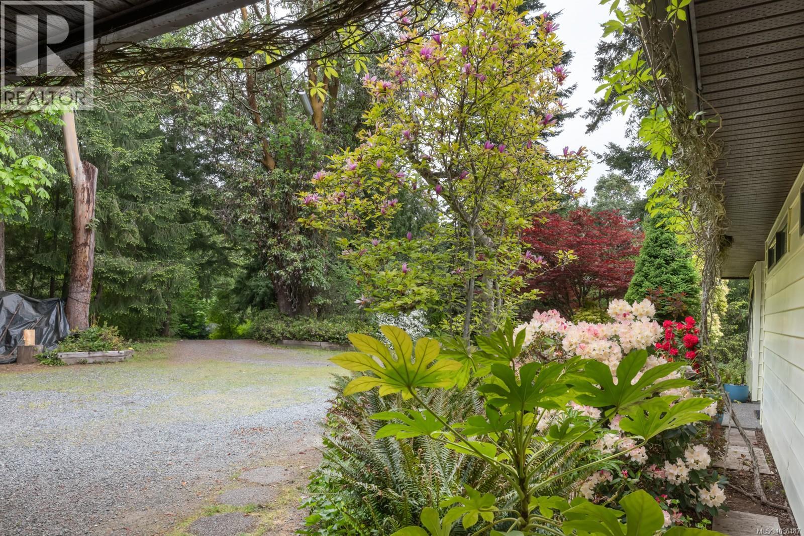 9911 Panorama Ridge Rd - 4