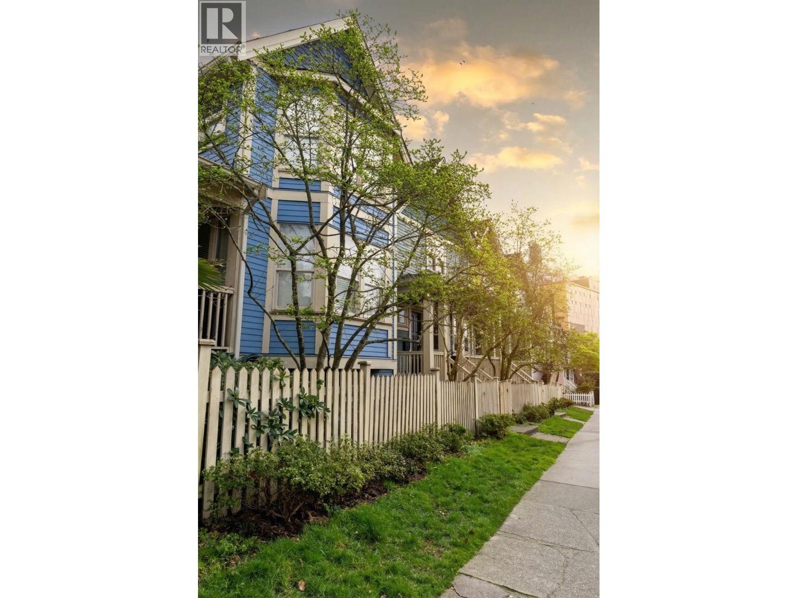 1 Bath Condo for Sale in Vancouver – 710 718 MAIN STREET, Vancouver – MLS# R3108744 - Image 19