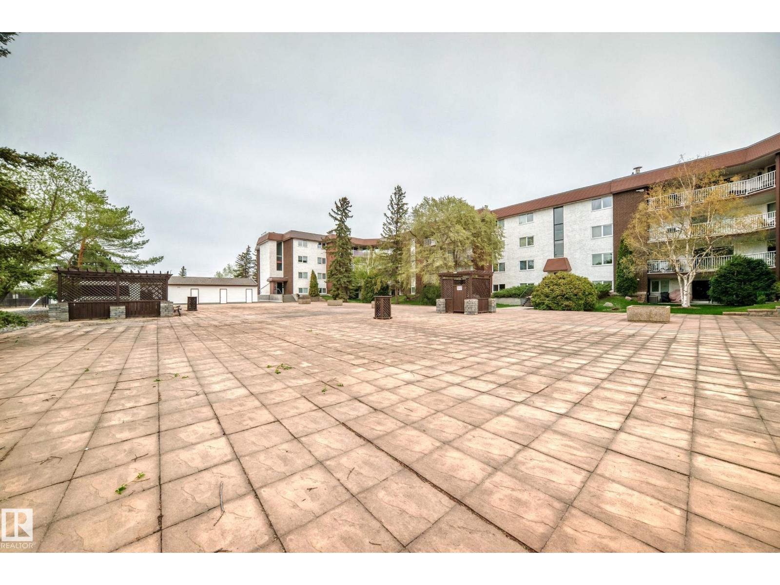 #314 14810 51 AV NW - 55