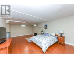 4 Robaldon Road, Toronto, ON M9A5A7 Photo 29